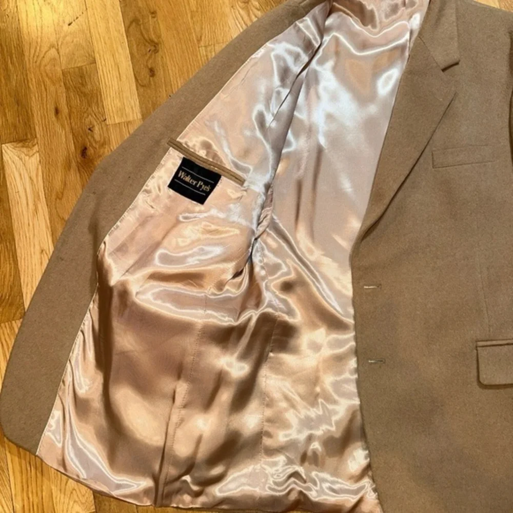 WALTER PYE’s CAMEL HAIR SPORTS COAT 46 L.  Looks Brand‎ New